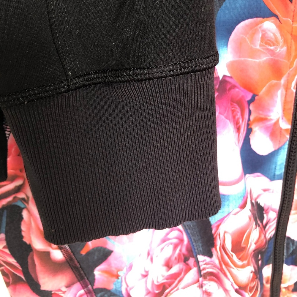 Lululemon Jacket - Picture 3 of 3